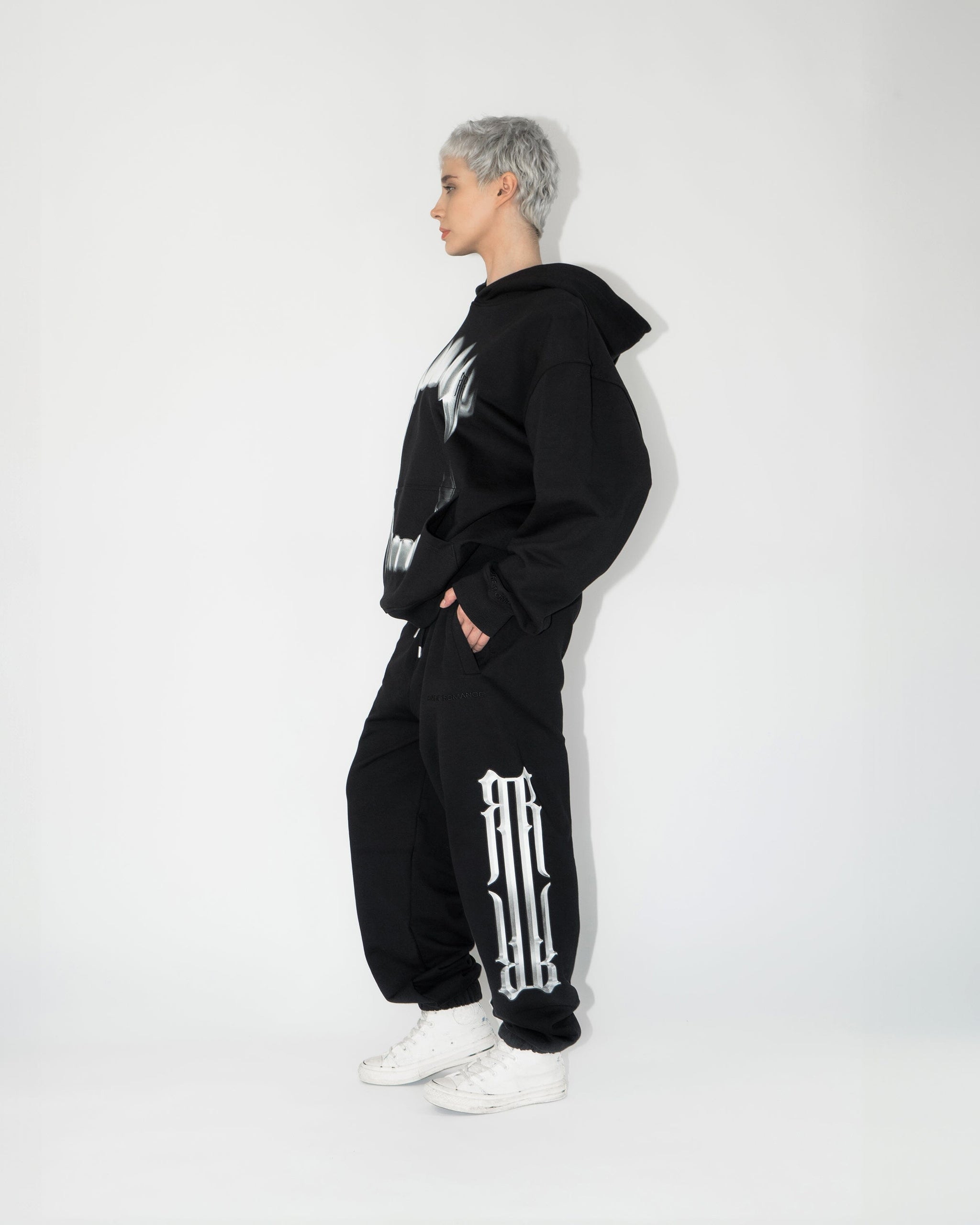 ★韓国人気★Rest & Recreation★RR LOGO LOUNGE PANTS Reebok RI LEFT LEG LOGO OH PANT - Men's sweatpants