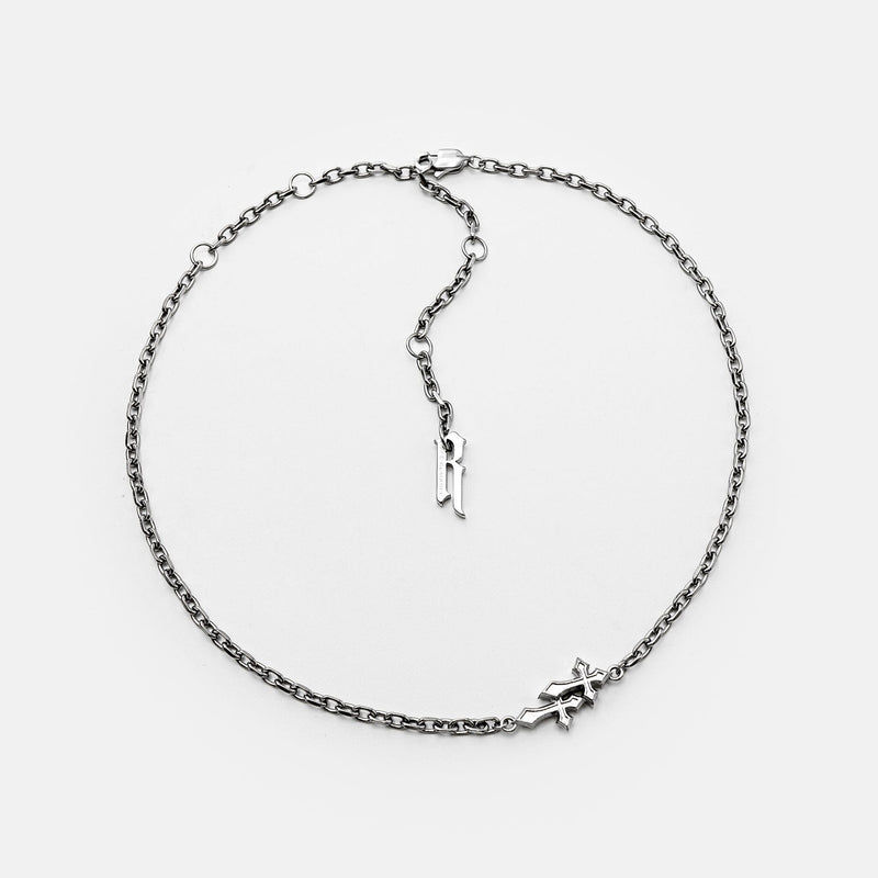 TILTED DOUBLE CROSS CHAIN