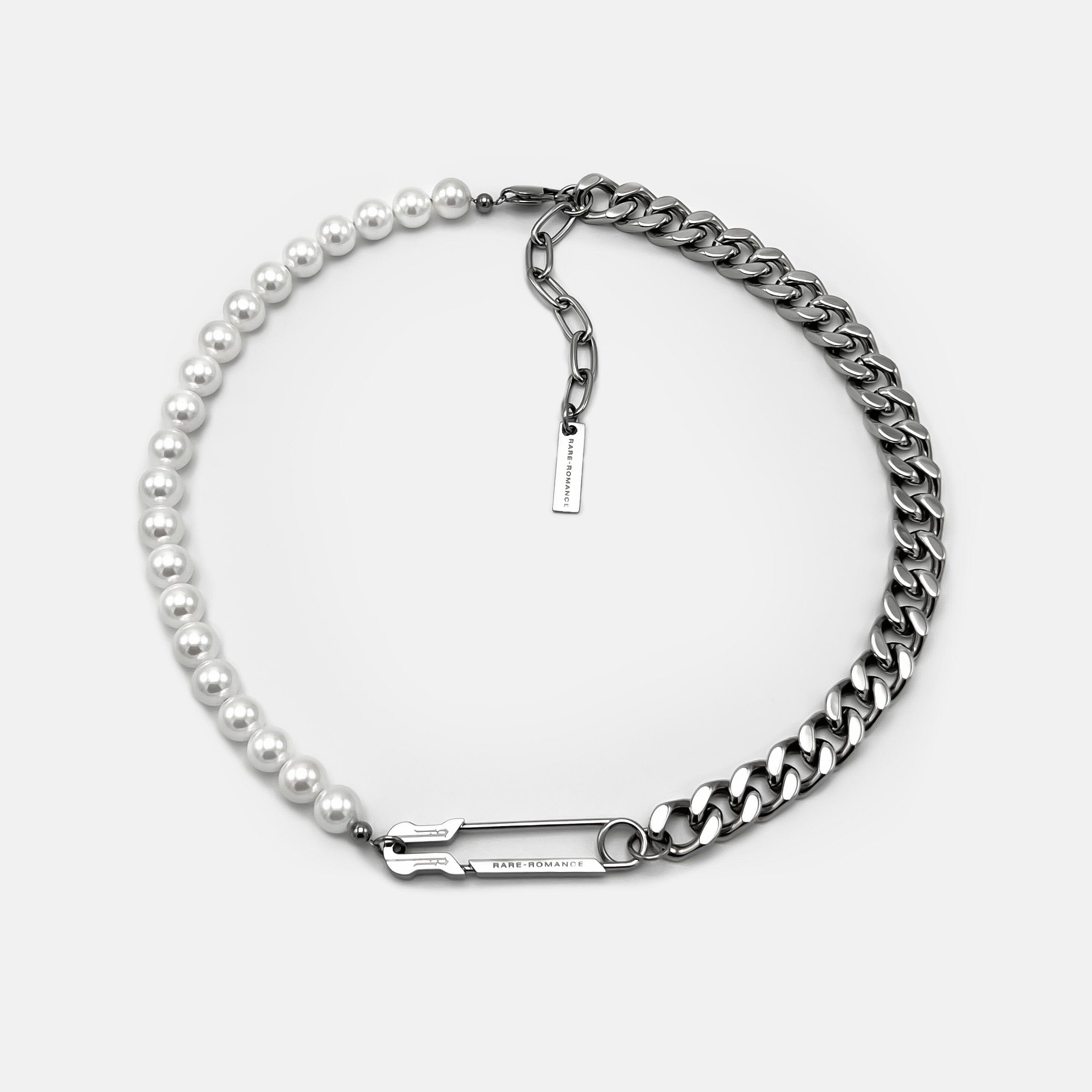 【ヨウジヤマモト】SAFETY PINS IMITATION PEARL NECKLACE SAFETY PINS IMITATION PEARL NECKLACE – THE SHOP YOHJI YAMAMOTO