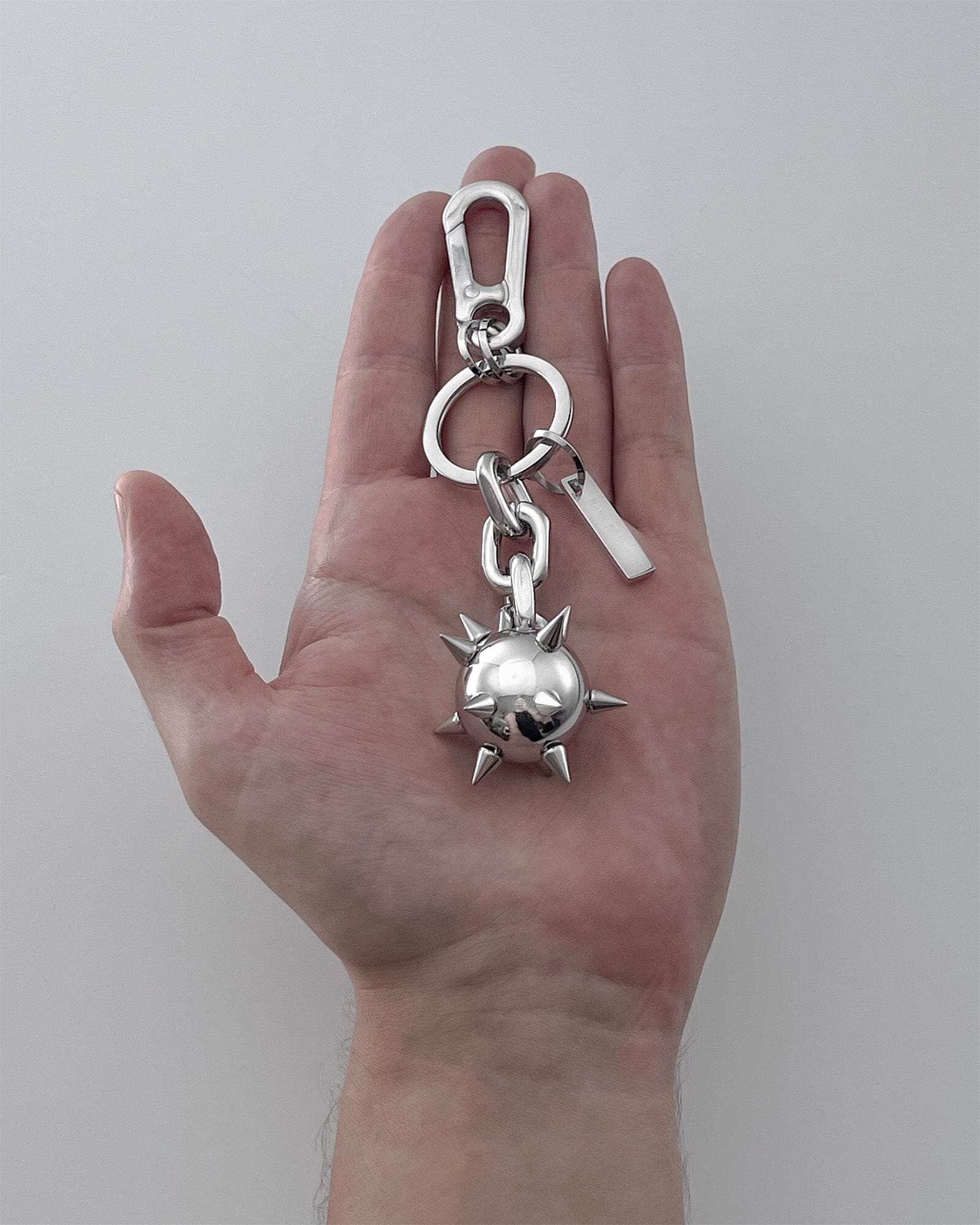 Spike Ball Keychain | RARE-ROMANCE™