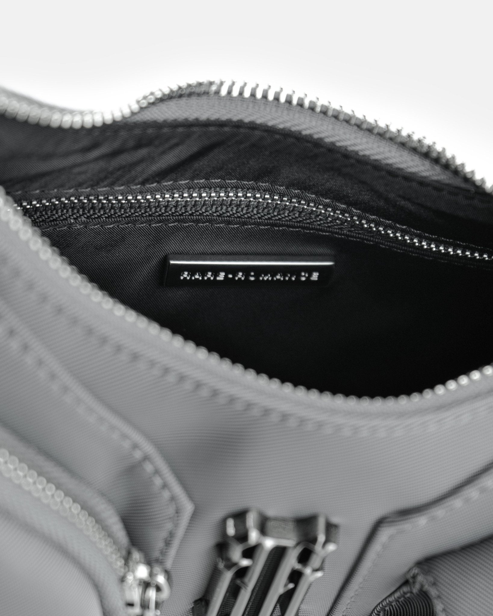 Tactical Split Nylon Bag | RARE-ROMANCE