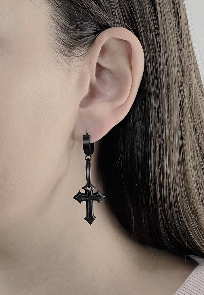 Extruded cross drop earring | RARE-ROMANCE™