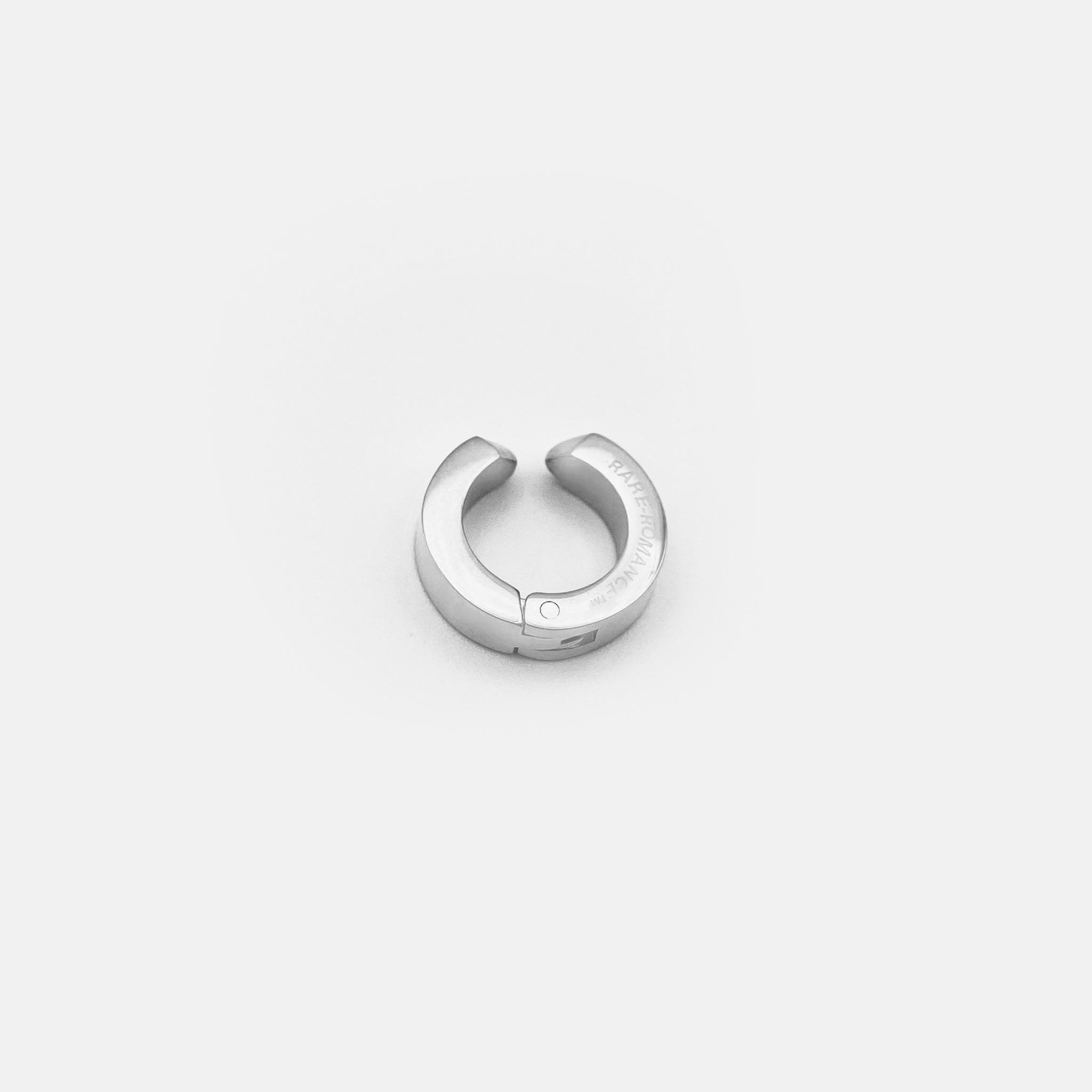 Essential hoop cuff earring RARE-ROMANCE™