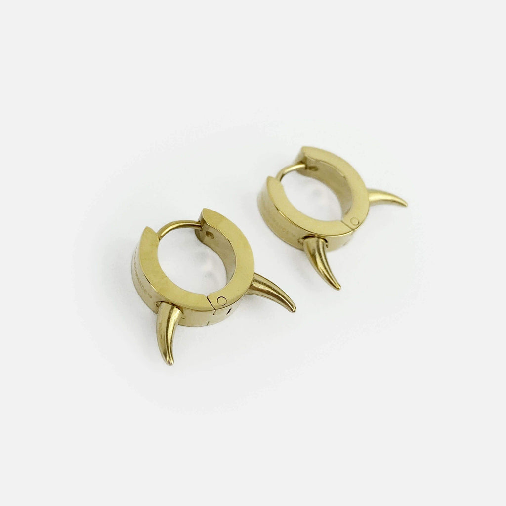 horn demon hoops pair gold angle