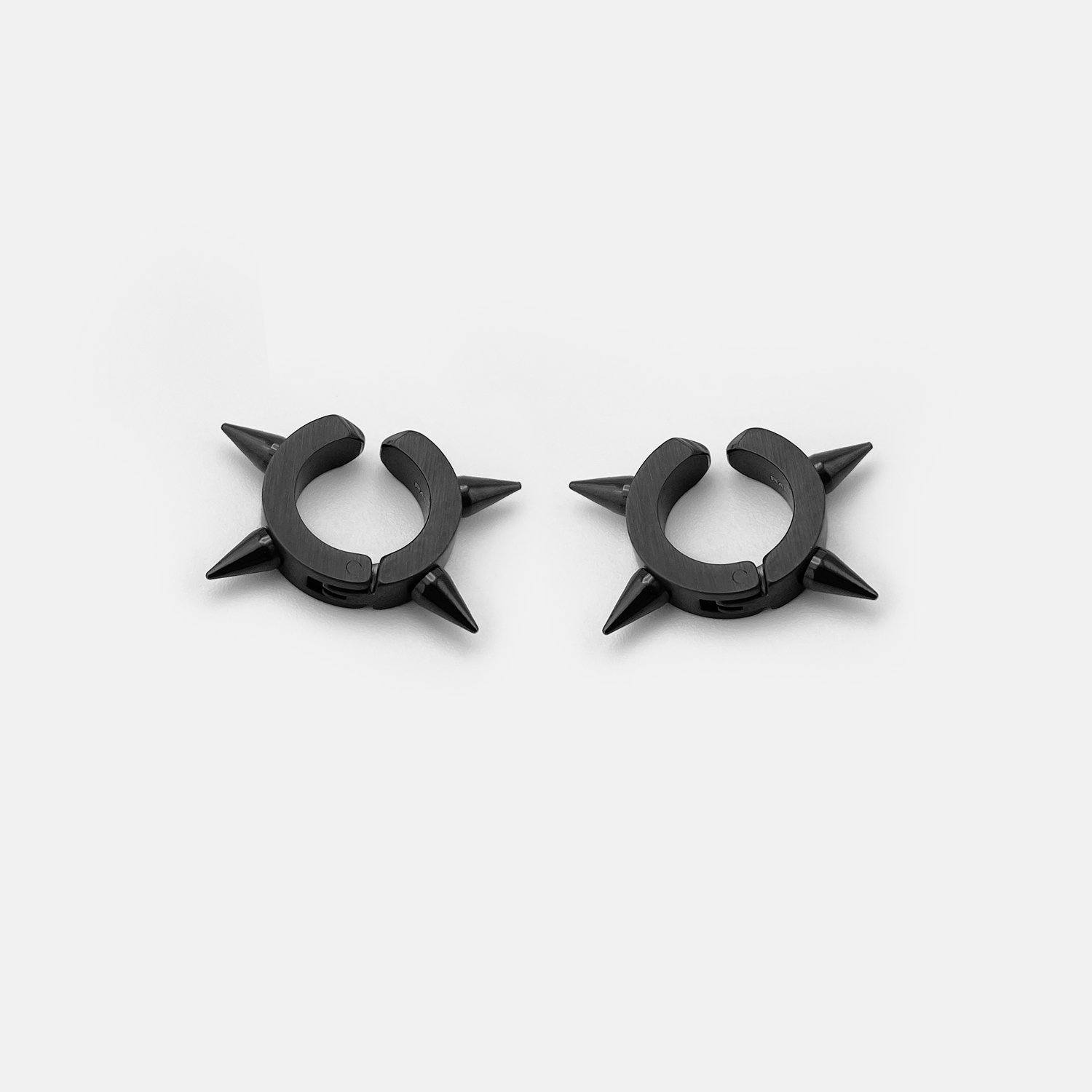 Mega spike earring | RARE-ROMANCE™