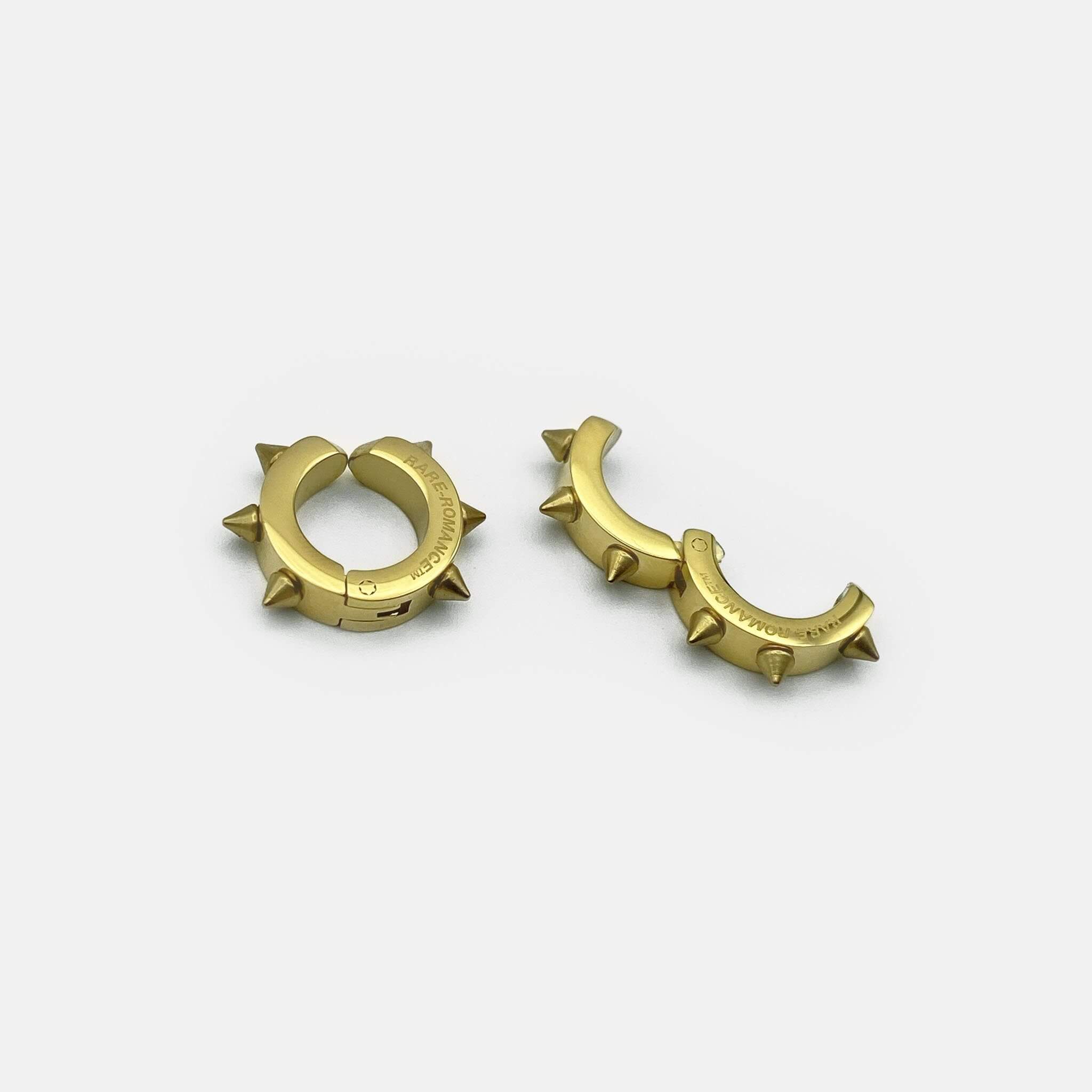 Spike Hoop Earring, Titanium Clicker Huggie Hoop, 16G Helix